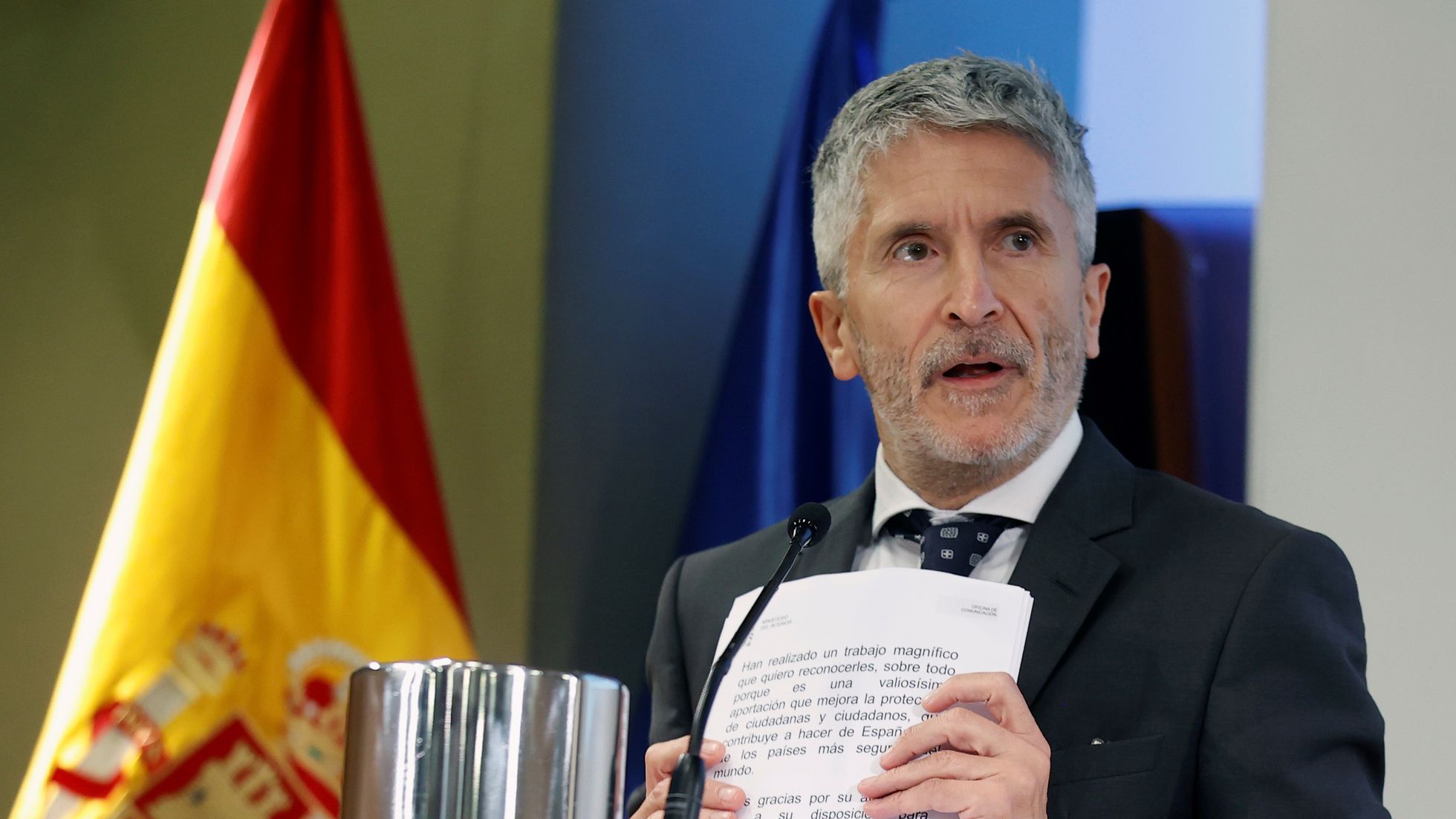 وزير الداخلية الإسباني يُؤكد تواصل التنسيق مع المغرب لفتح معبري سبتة ومليلية بشكل كامل