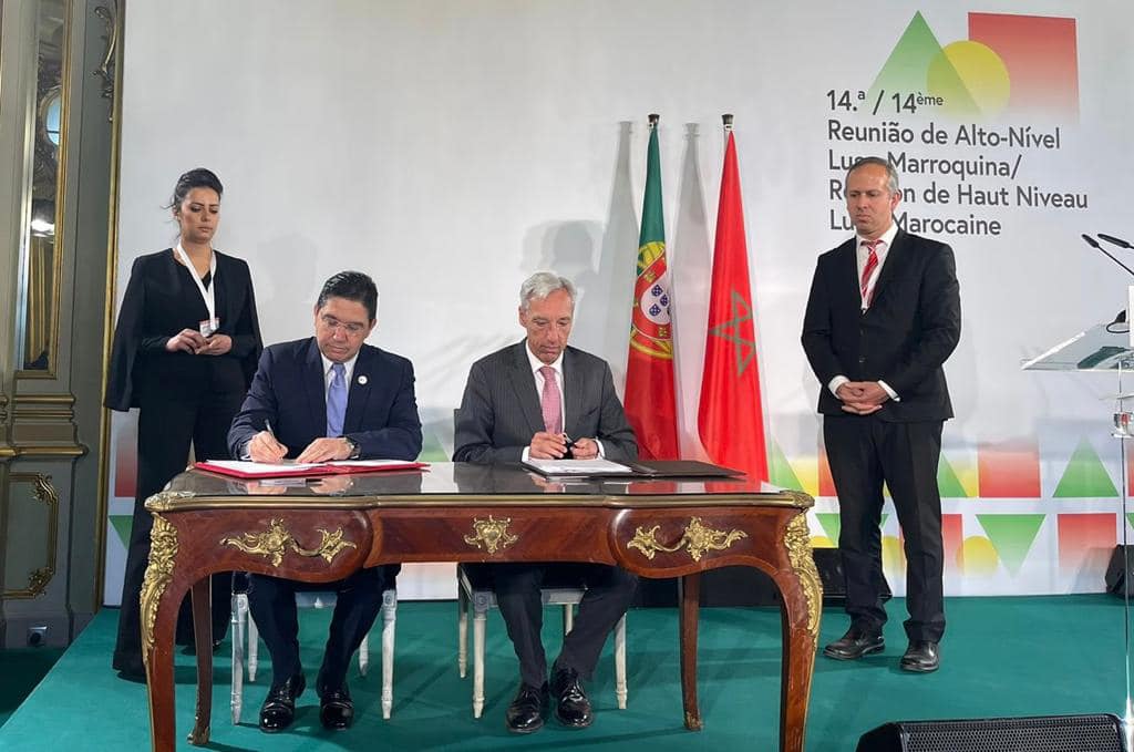  البرتغال تعلن دعمها للحكم الذاتي في الصحراء.. وتوقع مع المغرب 12 اتفاقية استراتيجة لدعم العلاقة الاقتصادية والسياسية بين البلدين 