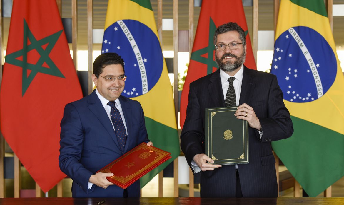 مجلس الشيوخ البرازيلي: اتفاقية الدفاع المبرمة مع المغرب تشمل تبادل التقنيات العسكرية وإجراء مناورات مشتركة بين جيشي البلدين