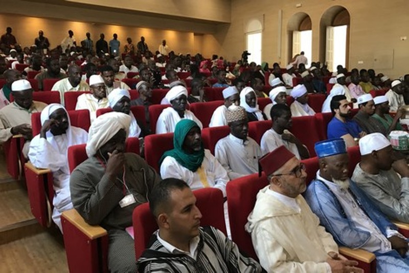  القمة العربية تدعو للاستفادة من مركز محمد السادس للعلماء الأفارقة ومعهد محمد السادس لتكوين الأئمة والمرشدين والمرشدات 