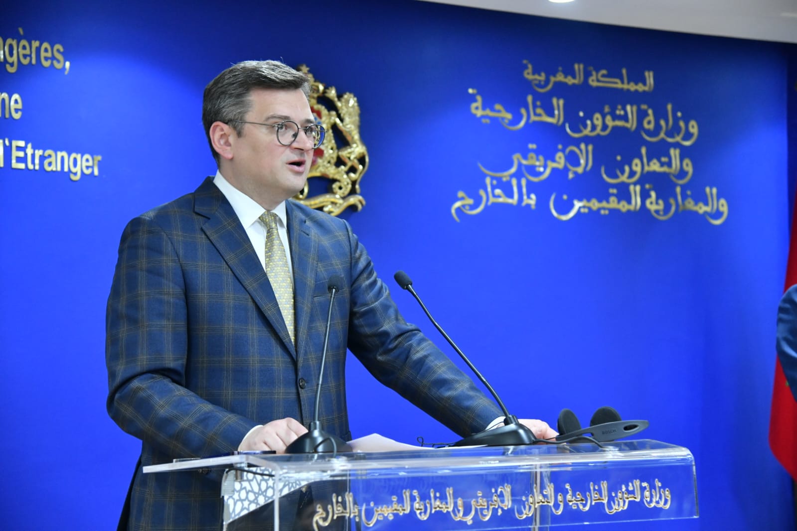 أوكرانيا تعلن دعمها لمخطط الحكم الذاتي في الصحراء.. ووزير خارجيتها: الوحدة الترابية للدول مفهوم مُقدس لنا