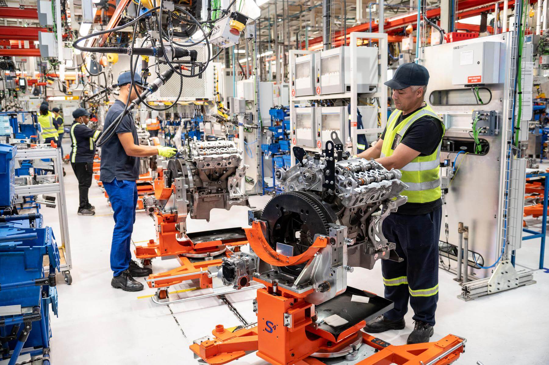 المجموعة الكورية SJM تفتتح في طنجة وحدة إنتاجية لصناعة الأجزاء الداخلية العازلة للعربات