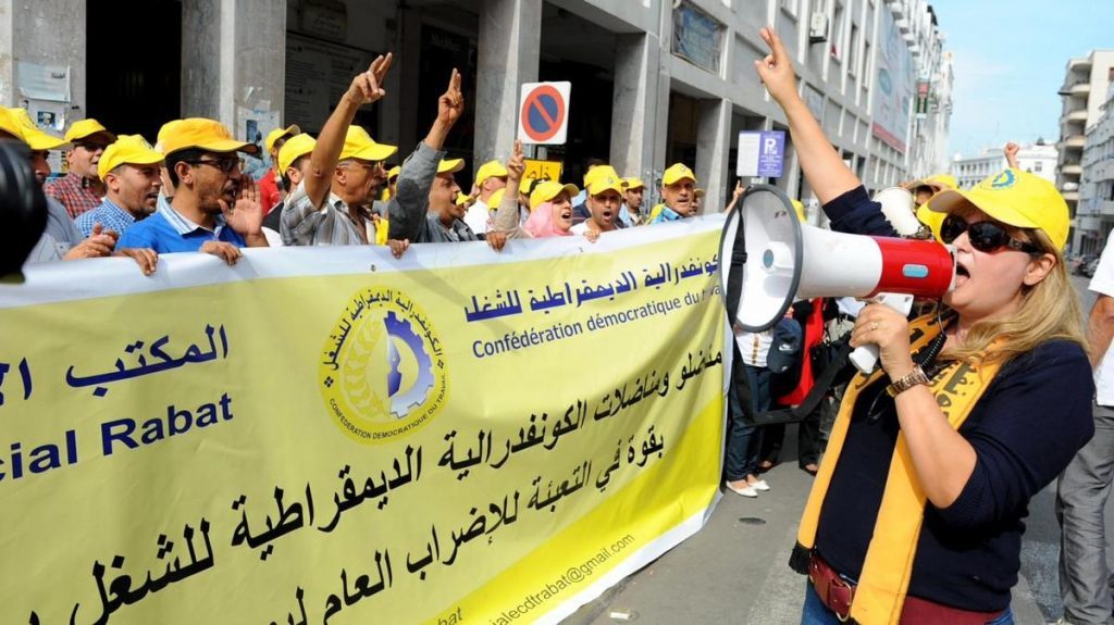  الكونفدرالية الديمقراطية للشغل تطالب بالارتقاء بميثاق مأسسة الحوار الاجتماعي إلى قانون ملزم 