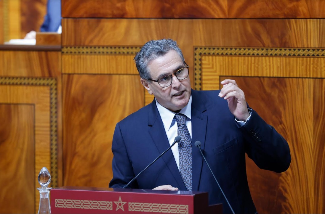  أخنوش يُراوغ.. رفض الكشف عن أرقام ومصير شُحنات الغازوال الروسي تحت قبة البرلمان 