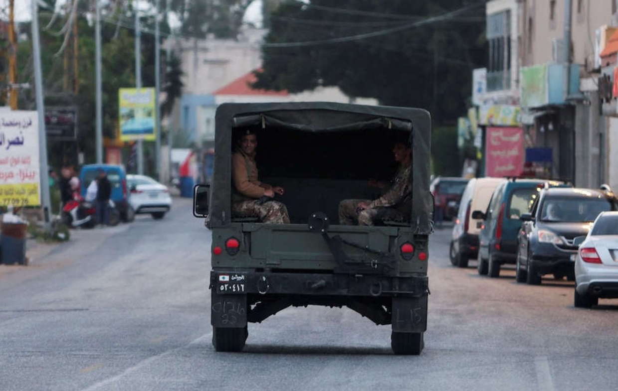  الجيش اللبناني يعلن توقيف قيادي بارز في تنظيم القاعدة 