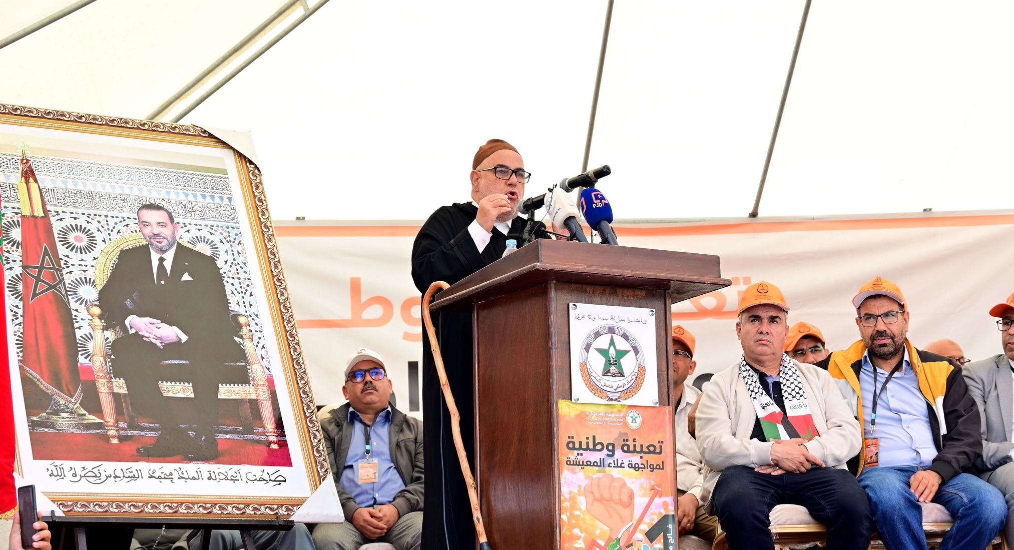 بنكيران يتهم وهبي ب"تخريب" بيوت المغاربة والتغريد خارج السياق