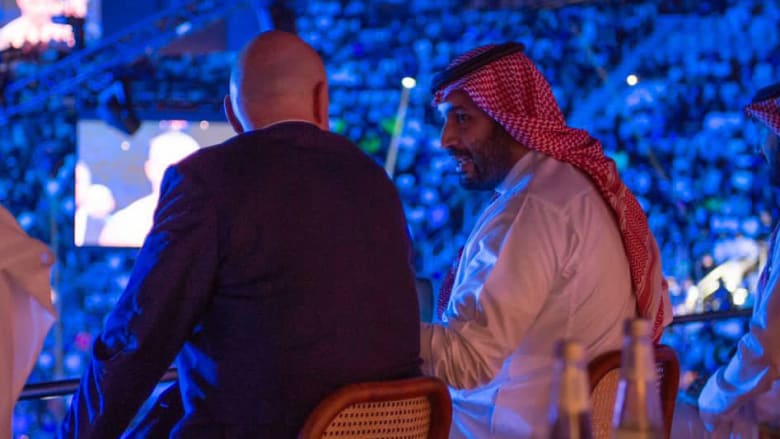  20 مليار دولار لجلب نجوم العالم وإدخال الدوري السعودي إلى "الطوب10" عالميا.. هل هو استثمار في الرياضة أم تلميع لصورة ابن سلمان عن طريق كرة القدم؟ 