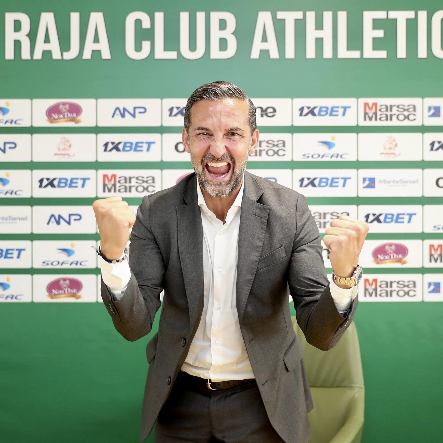  الرجاء الرياضي يعلن تعاقده مع المدرب الألماني جوزيف زينباور 