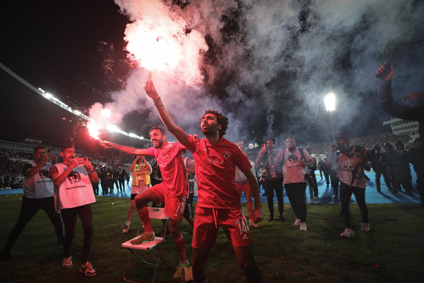  الأهلي المصري يتوج بدوري أبطال إفريقيا على حساب الوداد 