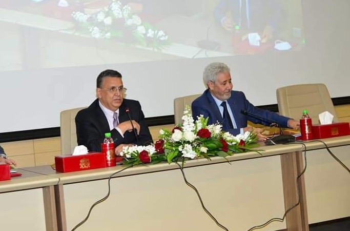 بعد رفض جمعية هيئات المحامين تنظيم امتحان جديد.. وهبي يعترف بسيطرة المنطق "العائلي والذاتي" على المهنة