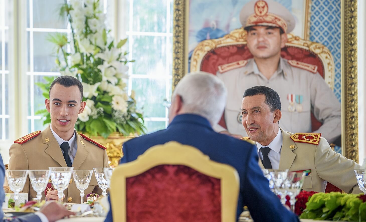 ولي العهد الأمير الحسن يترأس حفل تخرج الفوج الـ 23 للسلك العالي للدفاع والفوج الـ57 لسلك الأركان