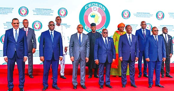  انتخاب الرئيس النيجيري بولا تينوبو رئيسا لمؤتمر رؤساء دول وحكومات المجموعة الاقتصادية لدول غرب إفريقيا"سيدياو" 