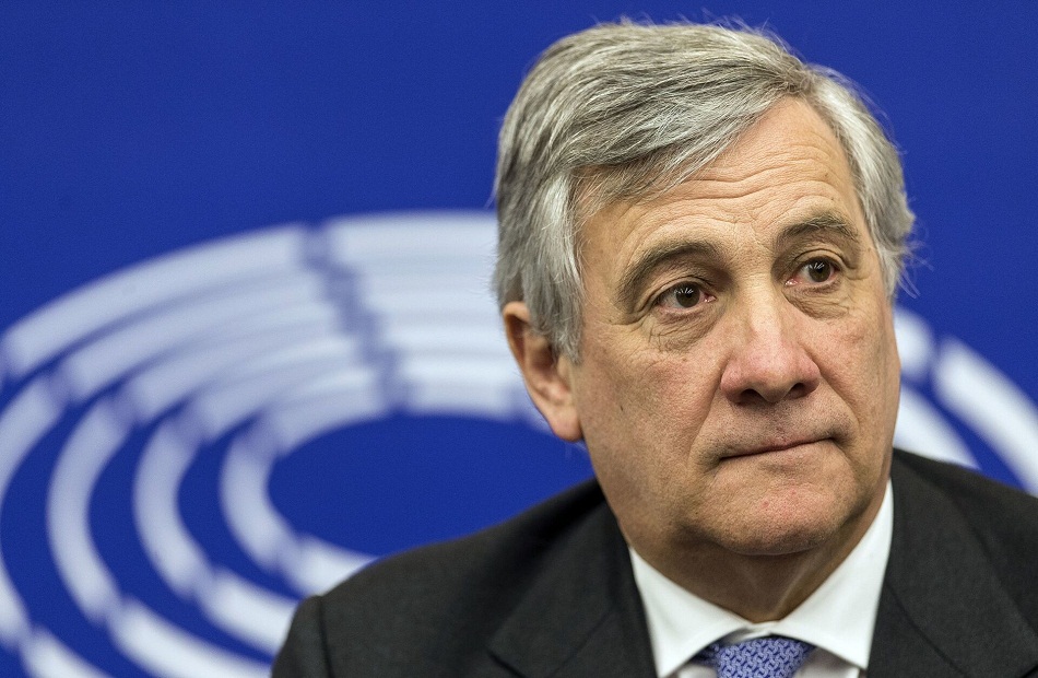  إيطاليا.. تاجاني يخلف برلسكوني على رأس حزب "فورزا إيطاليا" 