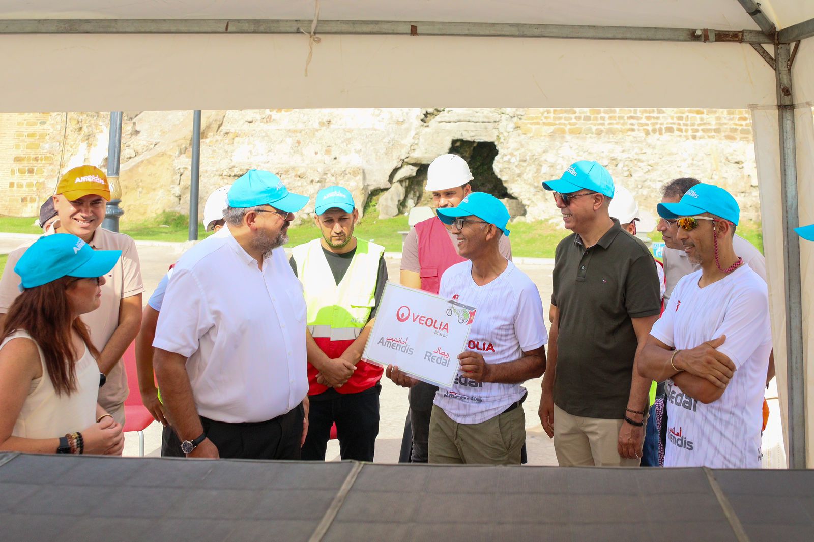 أمانديس طنجة تستقبل مغامري الرحلة الاستثنائية "العيون-دبي" للتوعية بالطاقات المتجددة