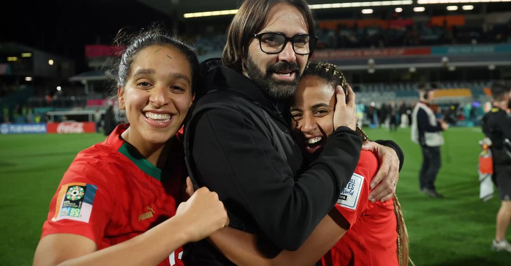 رينالد بيدروس: أتمنى أن تكون مباراة المغرب - كولومبيا بداية مغامرة جميلة