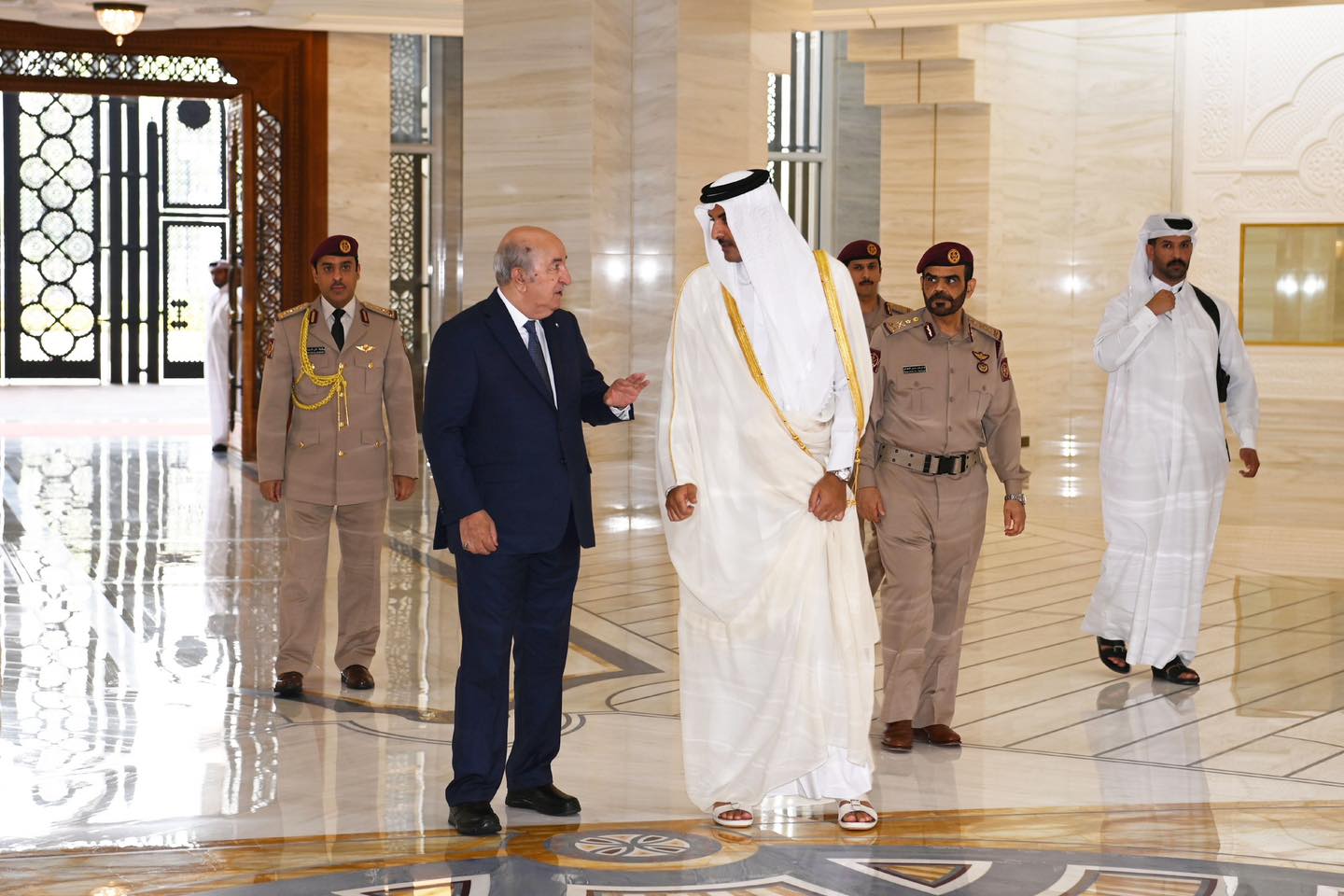 قطر تُعرب عن استعدادها للتوسط من أجل إصلاح العلاقات المتوترة بين المغرب والجزائر