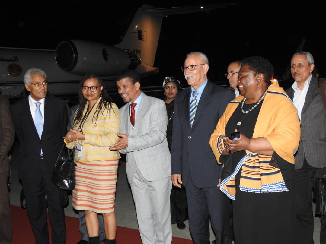  تأكيدا لاتهامات المغرب.. زعيم "البوليساريو" يشارك في قمة "بريكس" بدعوة من جنوب إفريقيا وحدها 