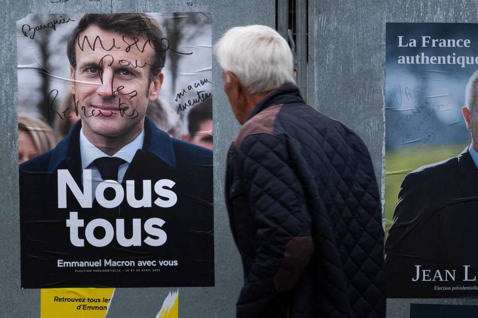  ماكرون: علينا أن نحدّ بقوة من أعداد المهاجرين إلى فرنسا.. والوضع الذي نشهده لا يمكن أن يستمرّ 