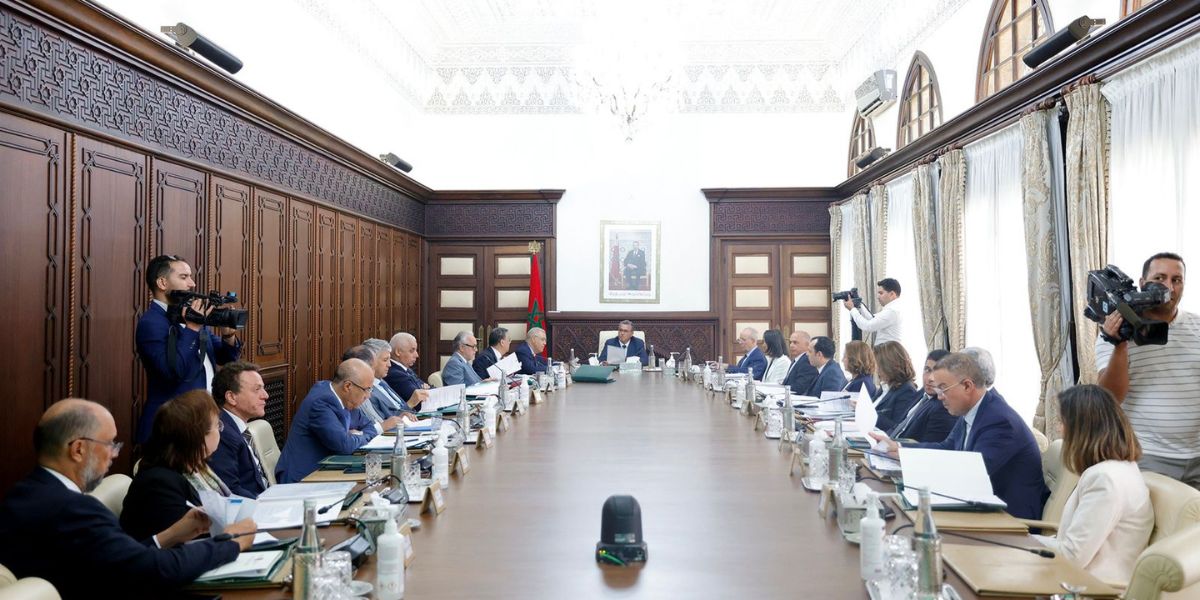 مجلس الحكومة يطلع على اتفاق تسليم المجرمين بين المغرب وسيراليون