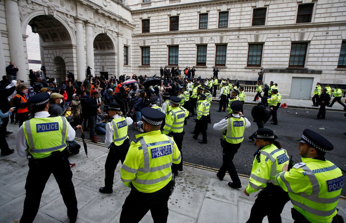  استنفار في بريطانيا بعد اختراق نظام تكنولوجيا معلومات شرطة لندن 