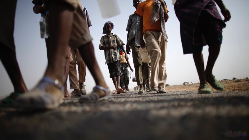  منظمة هيومن رايتس ووتش الحقوقية تتهم حرس الحدود السعودي بقتل المئات من المهاجرين الإثيوبيين على الحدود مع اليمن 