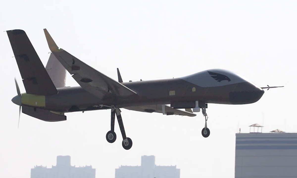 تتميز بكفاءة عالية.. القوات المغربية تشرع في استخدام درون "Wing Loong 2" الصينية في الصحراء