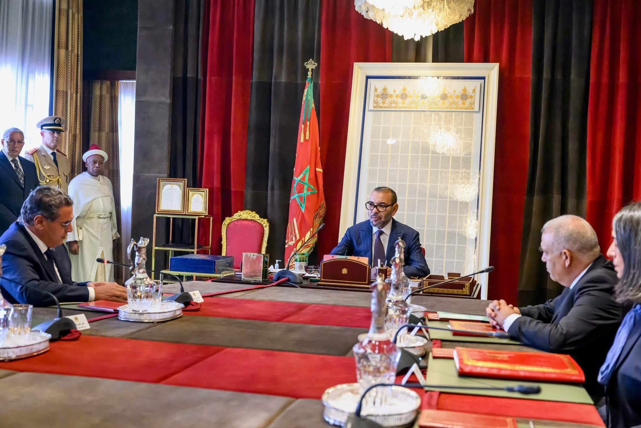  برئاسة الملك.. المجلس الوزاري يضع إعادة بناء المناطق المتضررة بالزلزال على رأس أولويات قانون المالية، و3,7 في المائة نسبة النمو المتوقعة 