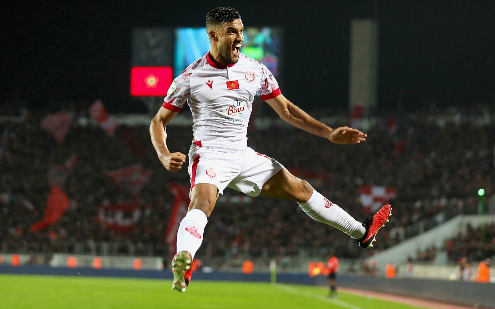  الوداد يتأهل لنصف نهائي الدوري الإفريقي بفوز عريض على إينيمبا النيجيري في دور الربع 