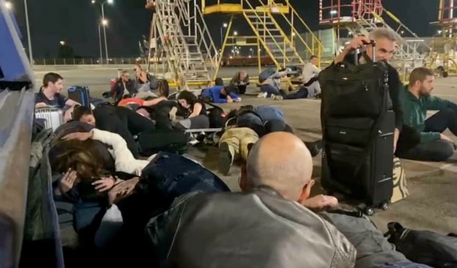 فوضى بمطار "بن غوريون" في تل أبيب بعد محاولة "هروب جماعي" من الحرب بين الفصائل الفلسطينية وإسرائيل