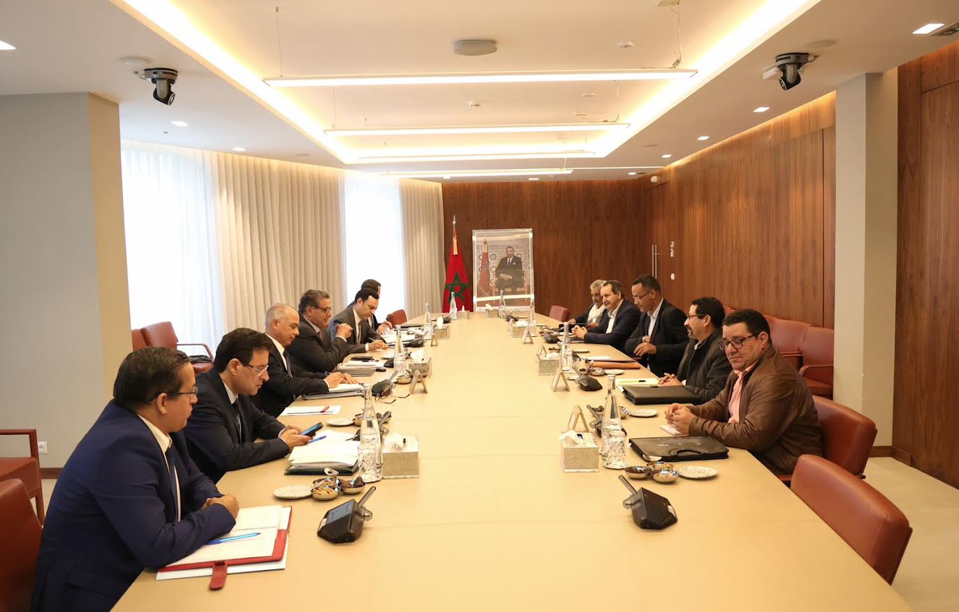  إبعاده أدى إلى أول إعلان عن وقف الإضراب.. هل اقترب بنموسى من مغادرة الحكومة بعد فشله في "معركة" النظام الأساسي؟ 