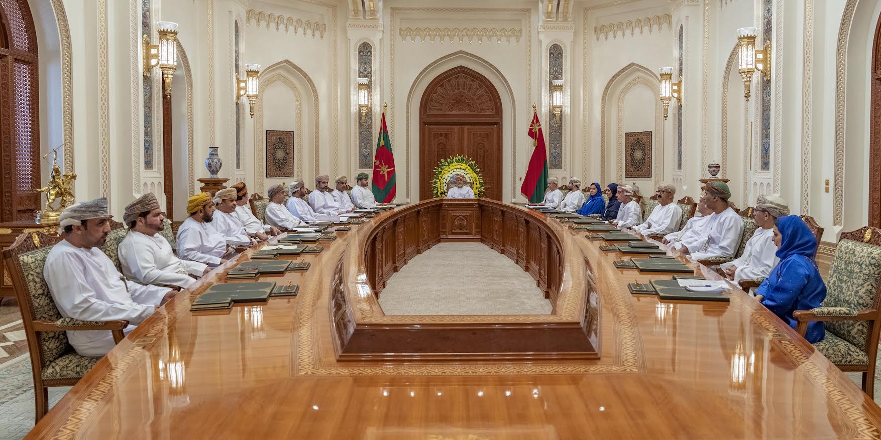 سلطنة عُمان تحتفلُ بعيدها الوطني الـ 53 وتُبرز المنجزات المحقّقة