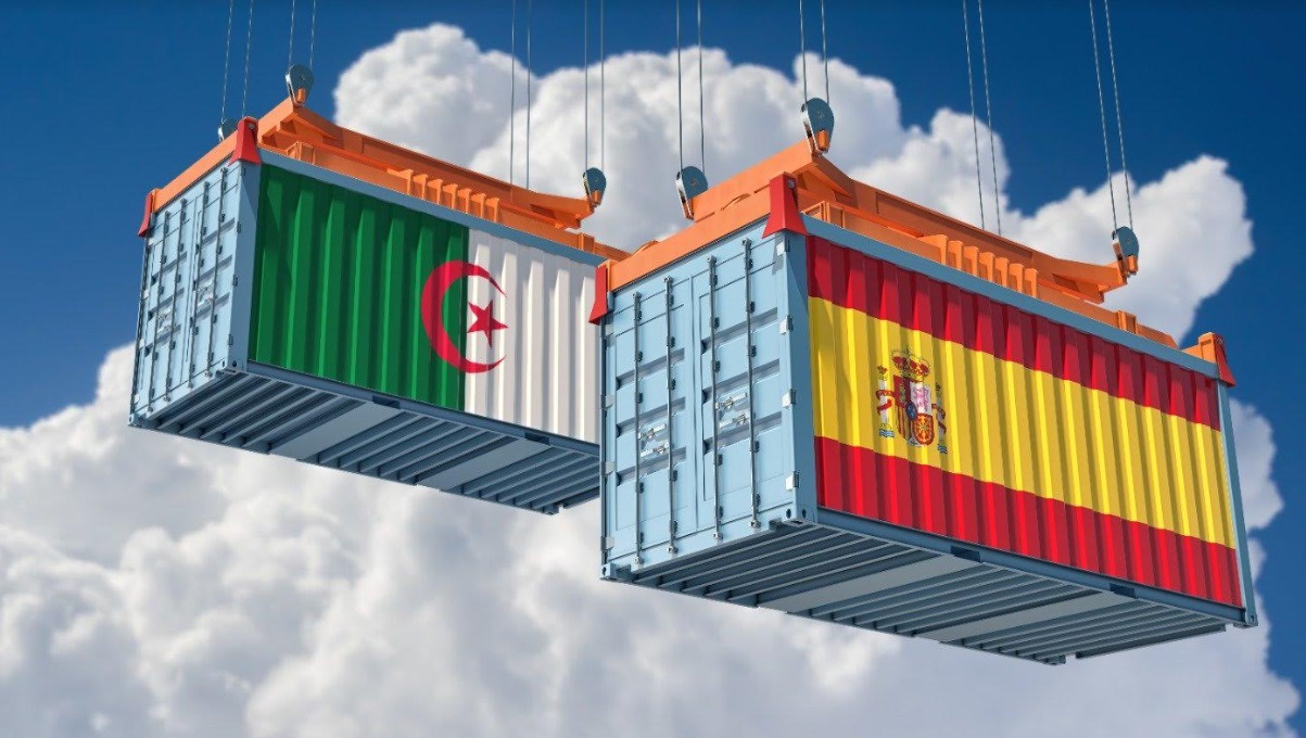  التأثير الاقتصادي للأزمة والمشاريع المستقبلية مع الاتحاد الأوروبي يدفعان الجزائر لإصلاح العلاقات مع مدريد والتخلي عن شرطها بشأن الصحراء المغربية 