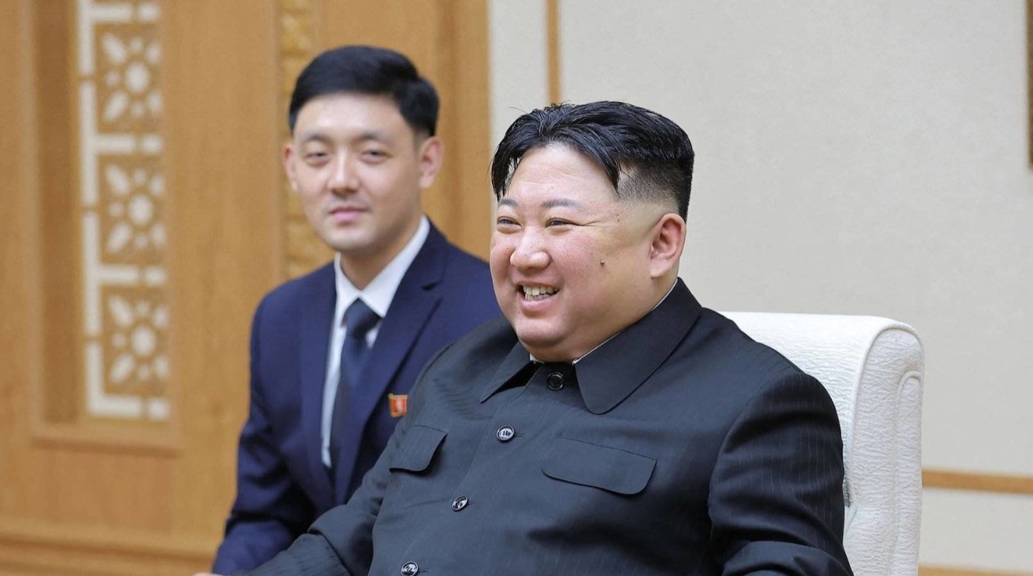 كيم يحتفل بـ"عصر جديد من القوة الفضائية" في كوريا الشمالية