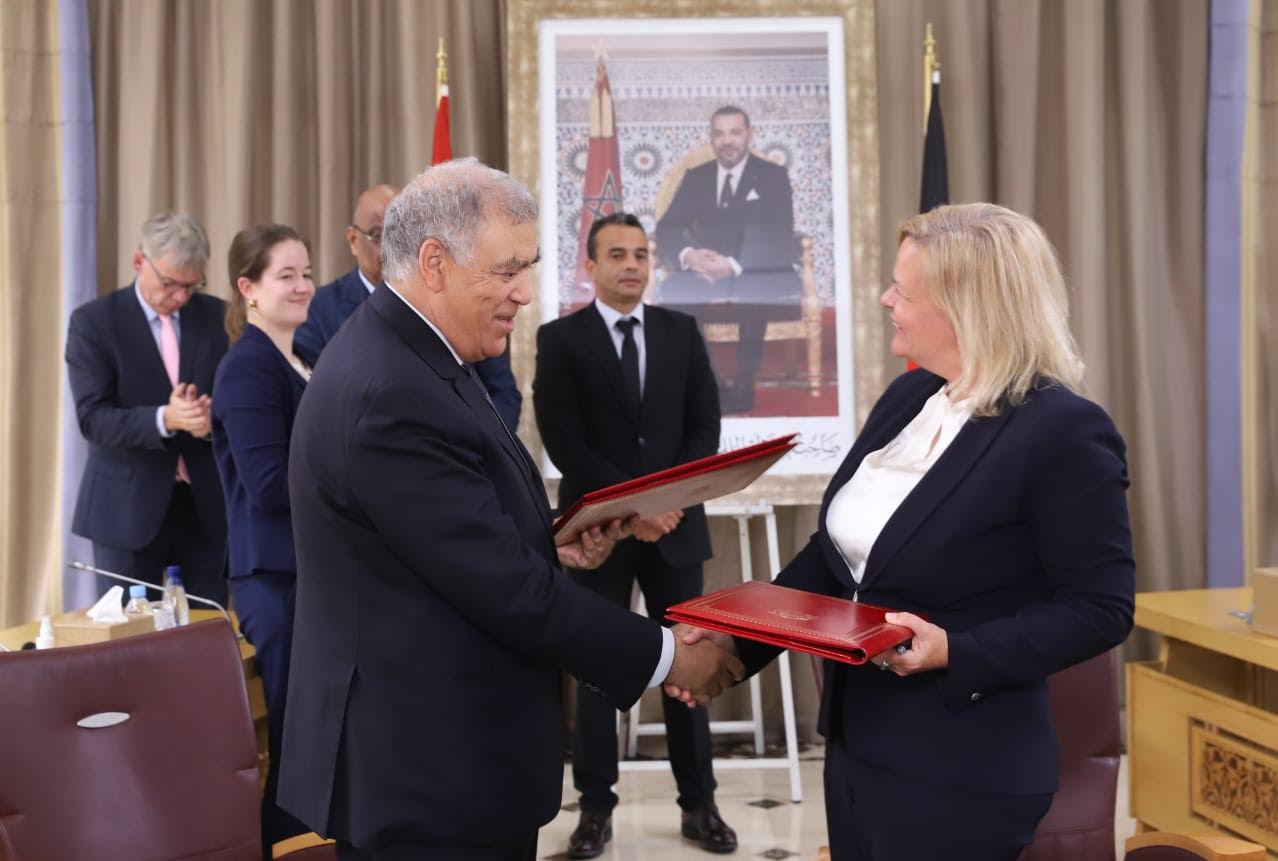 كما نشرت "الصحيفة".. لقاء وزيرة داخلية برلين بالفتيت يفتح الباب لترحيل 3000 آلاف مغربي من الأراضي الألمانية