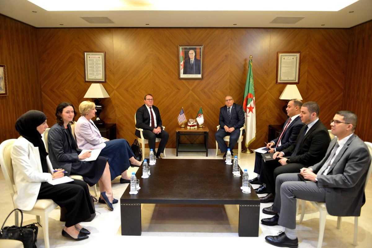  للوصول إلى حل نهائي لقضية الصحراء "دون تأخير".. مساعد وزير الخارجية الأمريكي المكلف بشمال إفريقيا يعود إلى الجزائر والمغرب 