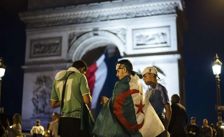 اليمين الفرنسي يدعو إلى إلغاء الاتفاق الفرنسي الجزائري لعام 1968 بشأن الهجرة وإصلاح الدستور