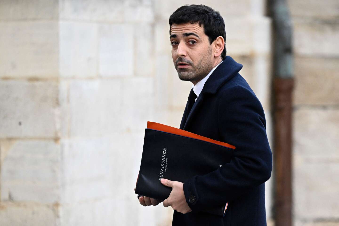 المغرب مطالب بالتعامل مع "عدوه" داخل البرلمان الأوروبي في الحكومة الفرنسية الجديدة.. وذاتي المقربة من الرباط وزيرةً للثقافة