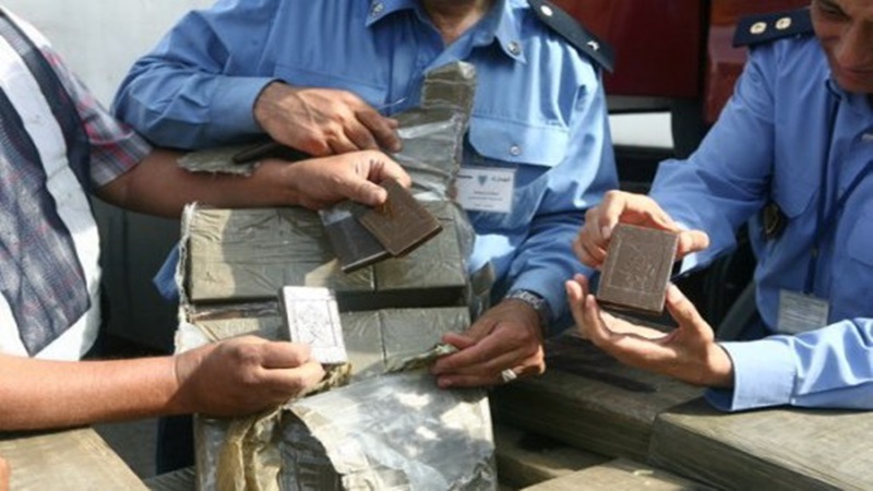 حجز 18 كلغ من مخدر الشيرا بمعبر باب سبتة