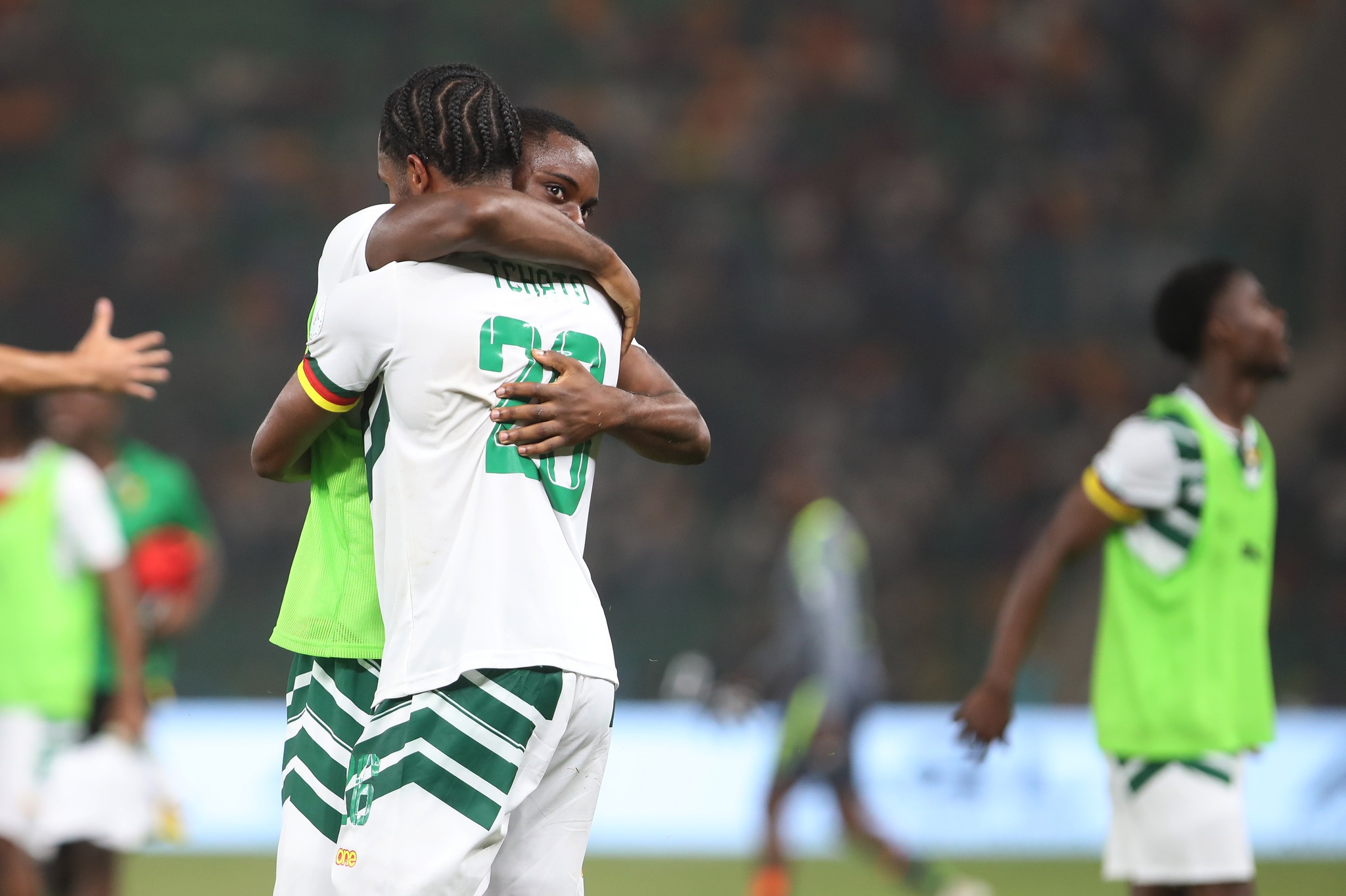 تأهل منتخبي الكاميرون وغينيا إلى الدور 16 من كأس أمم إفريقيا للأمم بالكوت ديفوار