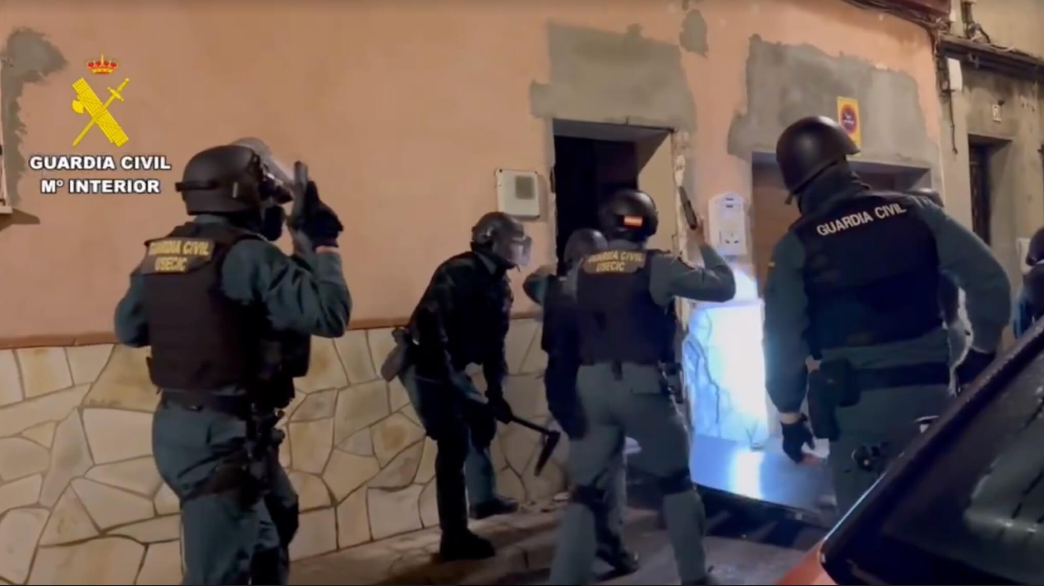 في عملية مشتركة مع المغرب والبرتغال وأمريكا.. إسبانيا تسقط إحدى أكبر شبكات المخدرات والاتجار بالبشر، ضحاياها مغاربة