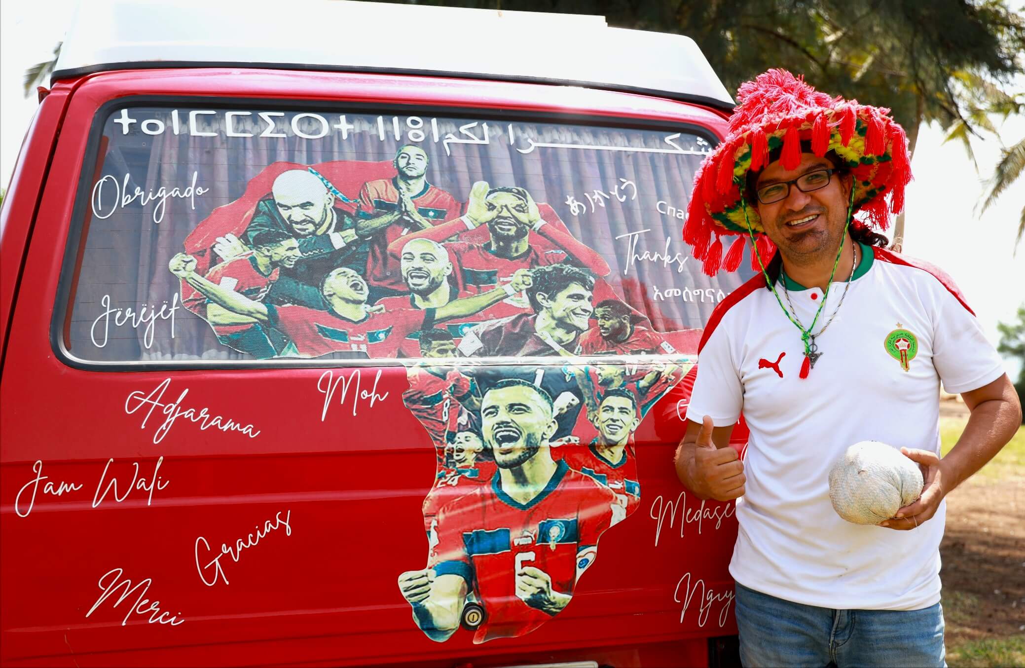 لتشجعين المنتخب في كأس إفريقيا للأمم بالكوت ديفوار.. مغاربة يواجهون التحديات للوصول إلى مدينة "سان بيدرو" لمساندة "الأسود"