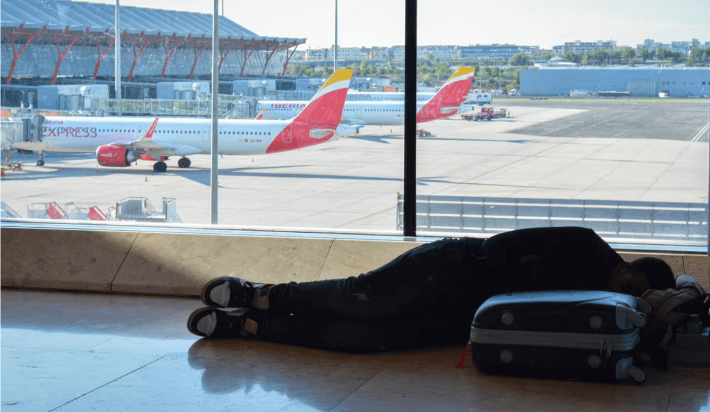 إسبانيا تفرض "قيودا" جديدة على المسافرين القادمين من دول إفريقيا وعلى رأسها المغرب بعد رصدها استخداما "احتياليا" للتأشيرات أثناء عبور مطاراتها