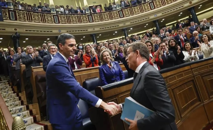 منتقدا حكومة سانشيز.. الحزب الشعبي الإسباني يُقحم المغرب في قضية اعتراف مدريد بجوازات سفر كوسوفو