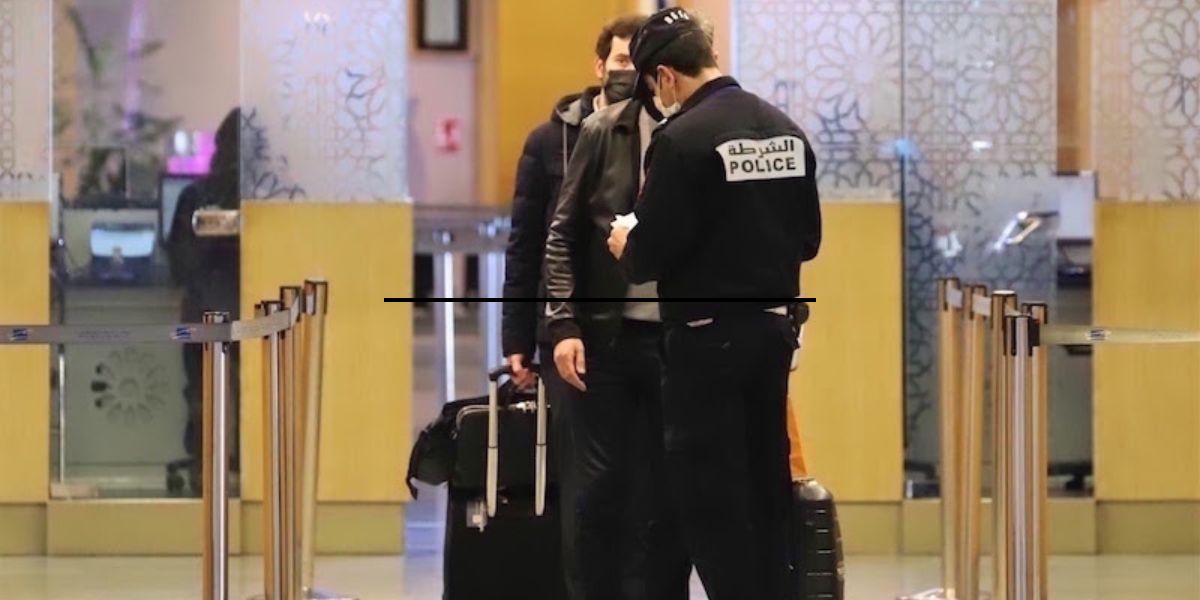 توقيف فرنسي من أصول جزائرية بمطار مراكش لارتباطه بسطو مسلح بفرنسا