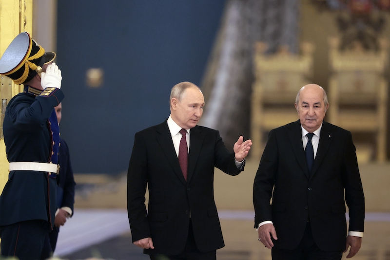 التحركات المدفوعة بالعداء للمغرب جعلتها ترتكب أخطاء كثيرة.. هل تُصحح الجزائر مسارها الدبلوماسي في 2024 أم تواصل التعنت؟