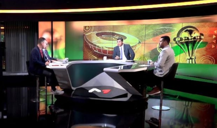 "ملاعب الكان" على Medi1TV.. برنامج تلفزيوني بتقنيات حديثة يشد إليه أنظار المتتبعين المغاربة