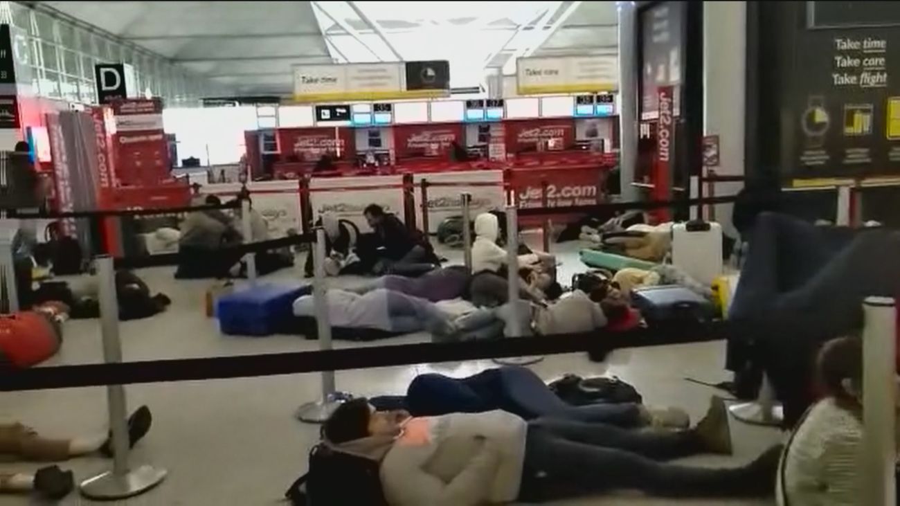 الحكومة الإسبانية تطلب من نظيرتها المغربية منع المسافرين السينغاليين عبر الرحلات المتوقفة في مدريد إذا لم يتوفروا على تأشيرة "شينغن"