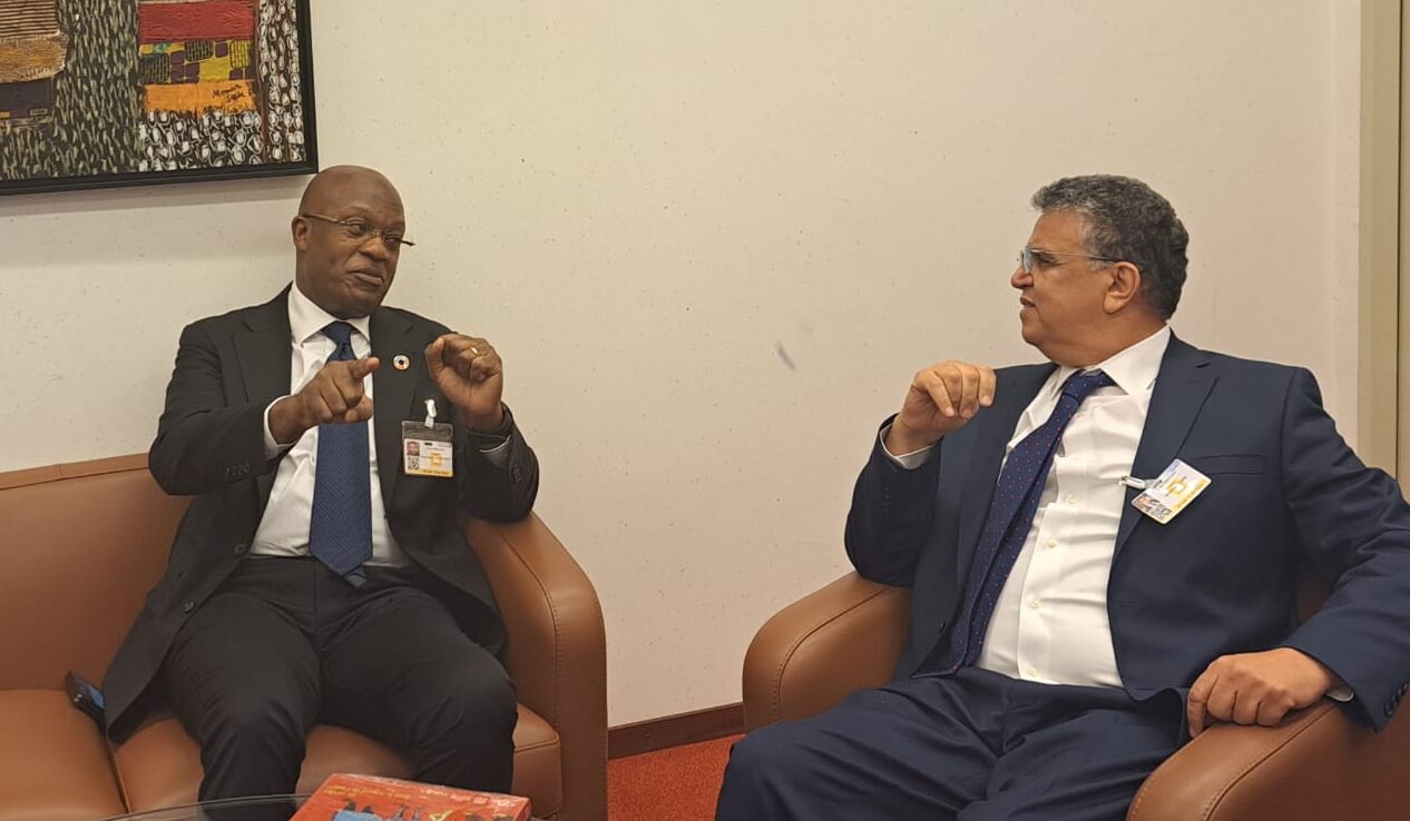 وزير العدل المغربي يلتقي نظيره الغابوني بجنيف لتطوير التعاون بين البلدين في مجال العدالة