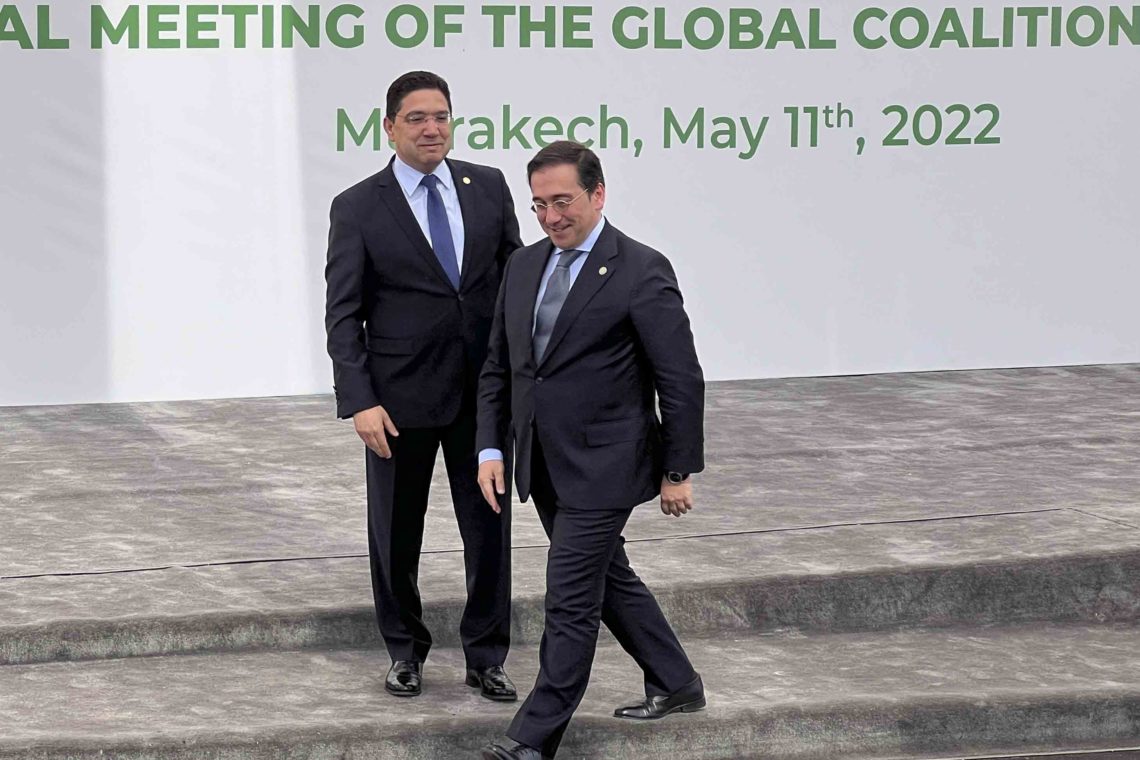 لوموند: إلغاء زيارة ألباريس إلى الجزائر يرجع إلى فشل الأخيرة في إقناعه بالتراجع عن الموقف الداعم للمغرب في قضية الصحراء