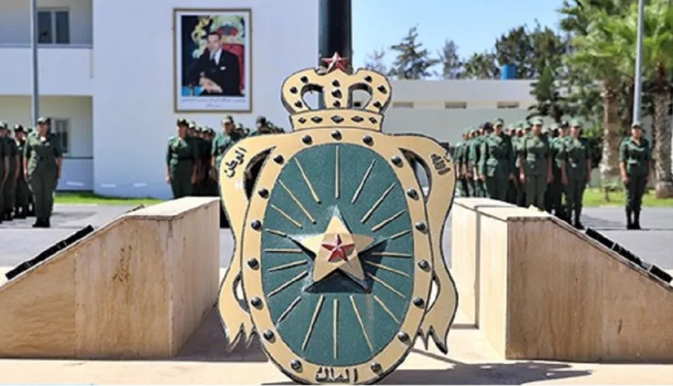 الفريق أول المفتش العام للقوات المسلحة الملكية يتباحث مع رئيس أركان الدفاع بغامبيا